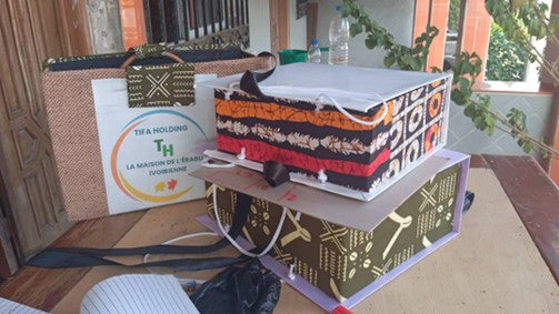 Boite cadeau africaine